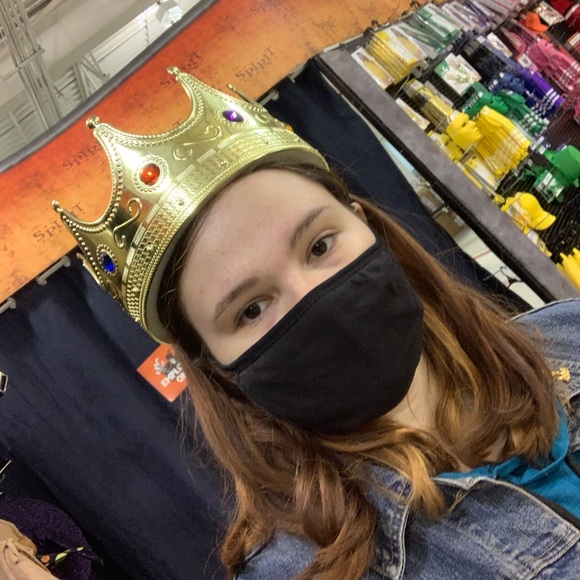 Meet your Posher, Kira - Picture 1 of 1